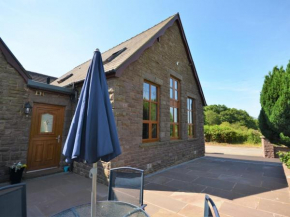 2 bed in Abergavenny 65965